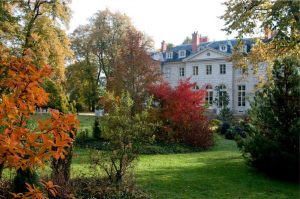 CHATEAU DE LA CHESNAIE / PARC